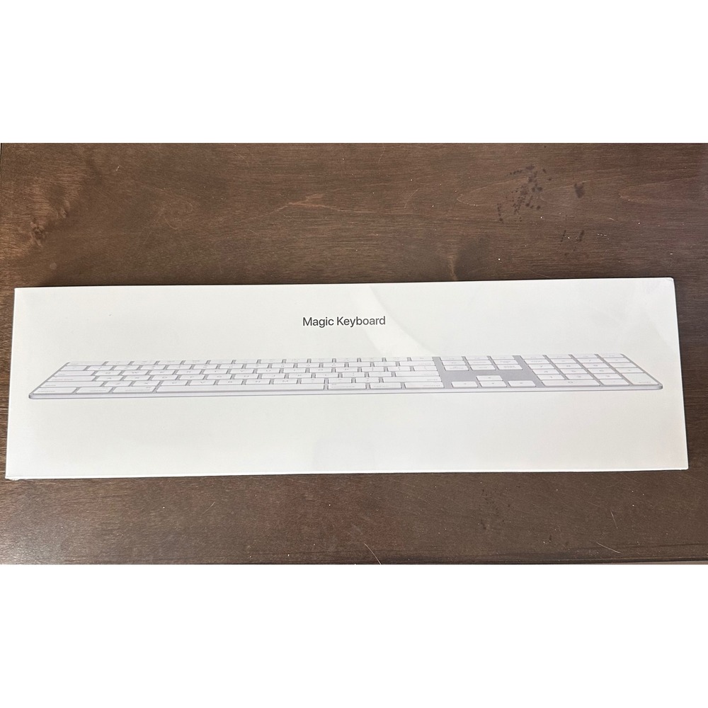 NEW SEALD Apple Magic‎ Keyboard MQ052LL/A Numeric Keypad A1843 White Bluetooth